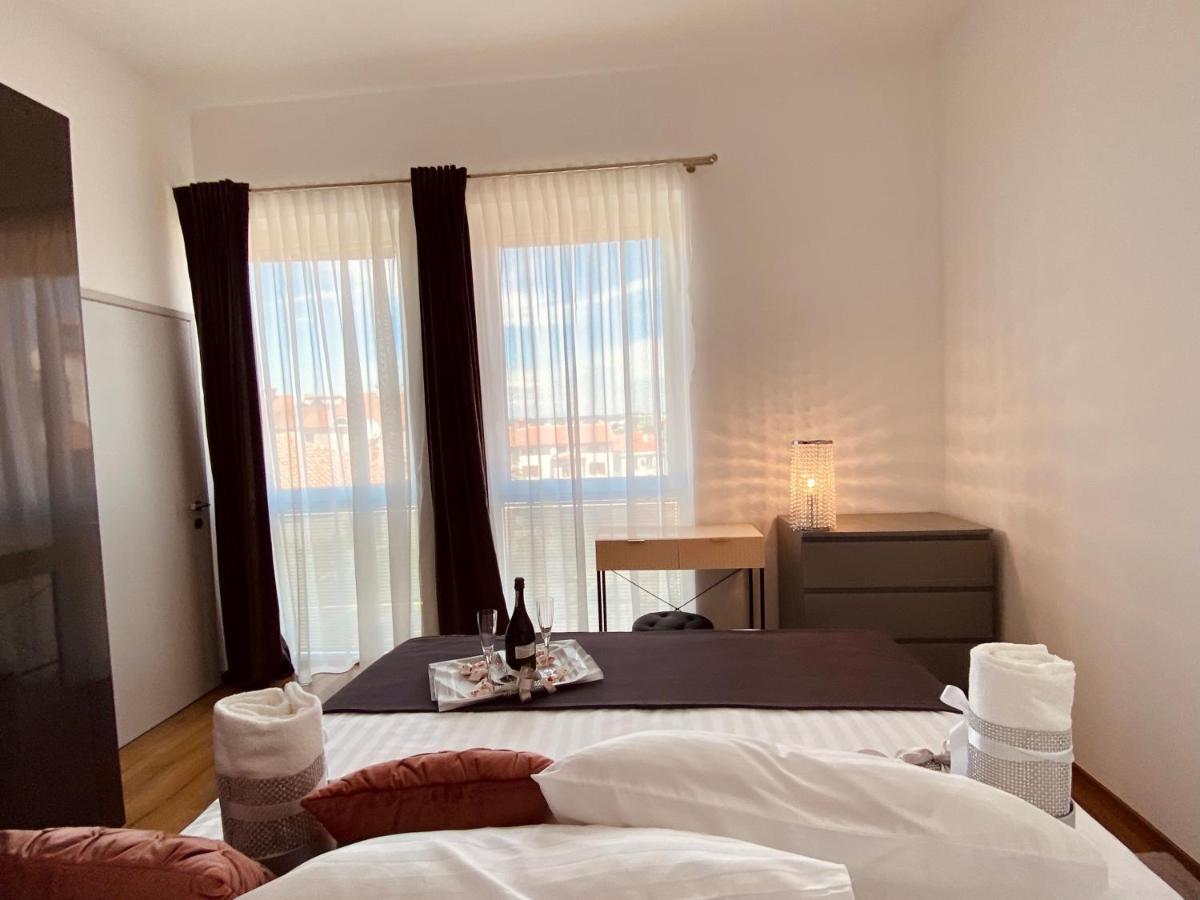 דירות PUY Apartman Sogni D'Oro מראה חיצוני תמונה